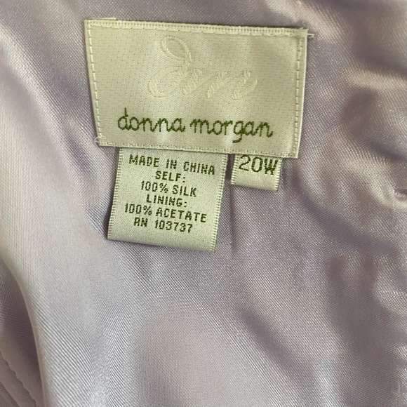 Lovely Lavendar Dress - Picture 4 of 4